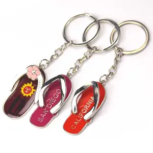 Hot Sale Custom Metalen Emaille Flip Flops Sleutelhangers Groothandel Sleutelhanger Fabrieksontwerp Uw Logo Sleutelhanger