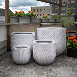 Pots de jardinage d'extérieur durables et écologiques en fibre de verre émaillée multicolores, best-sellers, avec trou de drainage Meiling - Product Image 3