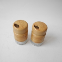 Support de rangement pour épices jaunes en bambou écologique avec couvercles en plastique, 4 shakers à assaisonnements, 6 distributeurs d'huile et de vinaigre, 2 distributeurs de savon liquide pour les mains