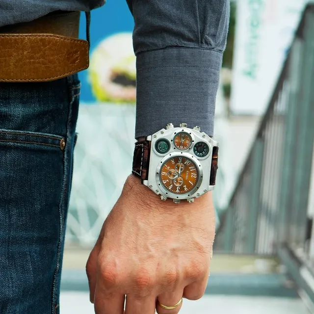 Oulm 1349 Unique Designer Brand Male Sports Watch Multiple Time Zone Quartz Watches Big Dial Casual Wristwatch Mens Watch