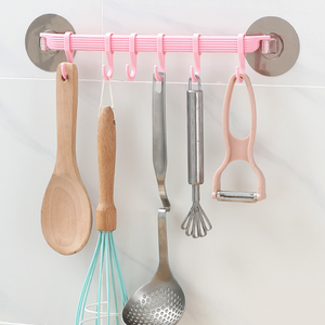 Gancho Adhesivo de Pared Rosa con 5 Ganchos, Organizador de Cocina para Utensilios - Product Image 1