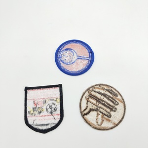 Tùy Chỉnh Mát Tinh Hoa Thiết Kế Mũ Vải Dệt Đầy Đủ Thêu Logo Sắt Trên Thêu Phù Hiệu Các Bản Vá Lỗi Cho Áo Khoác Mũ Quần Áo - Product Image 4