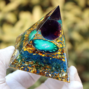 งานฝีมือเรซิ่นรูปพีระมิดราศีกุมภ์ 242 ของตกแต่งบ้าน ของประดับตกแต่งบนโต๊ะทำงาน - Product Image 2