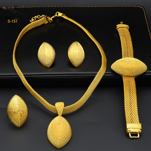 Ensemble de bijoux de <span class=keywords><strong>mariée</strong></span> TIANSHE Dubai pour femmes arabes, collier, boucles d'oreilles, bague, bracelet, ensemble 4 pièces - Product Image 3