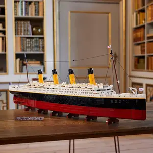 Titanic tuğla oyuncaklar için 99023 10294 DIY yapı taşı aydınlatma uyumlu bileşenler