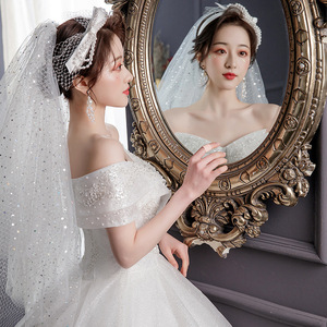 Precio de fábrica Vestido de novia de un hombro 2025 Nueva novia Drag Escape Calidad Blanco Hepburn French Light Little Man Out of the Ve - Product Image 4