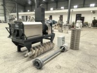 Automatische vaste-vloeistofscheider voor recycling van dierlijke mest, landbouwapparatuur met motor en pomp, hoge productiviteit, nieuw model