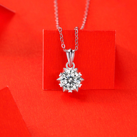 Kalung Perak Sterling S925 Murni Berkualitas Tinggi Berlapis Rhodium Vintage untuk Wanita, Batu Moissanite 1 karat Berkilau Bentuk Mahkota untuk Pernikahan