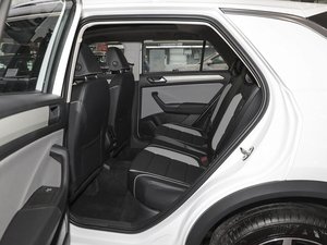 รถยนต์ Volkswagen T-Roc R-Line SUV ปี 2026 รุ่นใหม่ ปรับแต่งได้ เครื่องยนต์เบนซิน 1.5 ลิตร เกียร์อัตโนมัติ พวงมาลัยซ้าย ราคาพิเศษ - Product Image 6