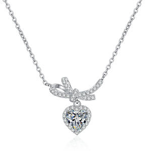 Vente en gros 2025 nouvelle décoration haute qualité 925 bijoux en argent Sterling 1ct coeur coupe Moissanite collier pour femmes - Product Image 1