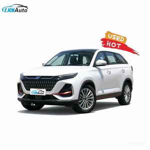 Modelo 2023 Changan X7 PLUS 1.5T Versión de 7 Plazas con Transmisiones Manual <span class=keywords><strong>y</strong></span> Automática, Espacioso <span class=keywords><strong>y</strong></span> de Bajo Consumo de Combustible - Product Image 1
