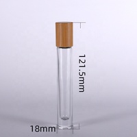 Fond épais de bouteille de rouleau d'acier de verre clair de 10ml avec la conception ronde et carrée de chapeau en bambou