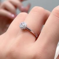 Bague d'Anniversaire en Argent S925 avec Moissanite Ronde Incolore Certifiée GRA, Testée et Vérifiée par Stylo, Fournisseur de Bijoux en Gros ODM