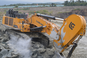 Encuentra una excavadora china Liugong de 70 toneladas similar, modelo 970E, a bajo precio, con motor Cummins. - Product Image 6