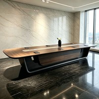 HYZ-284X Table de conférence moderne minimaliste en bois de frêne massif, capacité 10 personnes, avec prise et lampe de bureau, livraison porte-à-porte