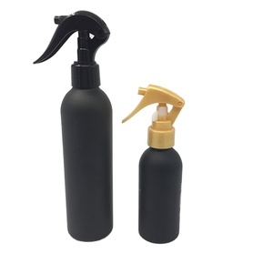 Bouteille en aluminium noir mat personnalisée de 250ml, bouteille en aluminium cosmétique rechargeable pour pulvérisateur à brouillard ou à gâchette - Product Image 1