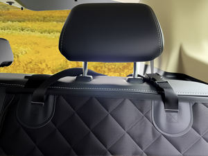 أغطية مقاعد حيوانات أليفة بتصميم عصري، غطاء مقعد خلفي متين غير قابل للانزلاق، غطاء مقعد خلفي قابل للغسل لحماية المقاعد الخلفية للسيارات والشاحنات وسيارات الدفع الرباعي - Product Image 4