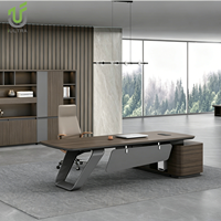 Bureau de direction élégant iULTRA populaire avec bibliothèque sur pied pour poste de travail, bureau à domicile et espace de travail