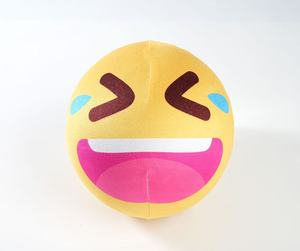9 pollici gonfiabile Fuzzy Ball giocattolo | Tessuto rivestito che rimbalza palla con la faccia di sorriso per i bambini interni ed esterni giocare - Product Image 2