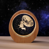 Lampe de nuit en cristal lumineux sculpté en 3D avec base en bois, décoration de bureau, ornement, cadeau d'anniversaire pour la meilleure amie d'une fille