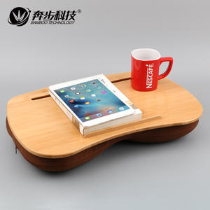 Mesa portátil multifuncional de bambú Nan para usar en la rodilla, para laptops y tabletas, en el sofá o la cama. - Product Image 3