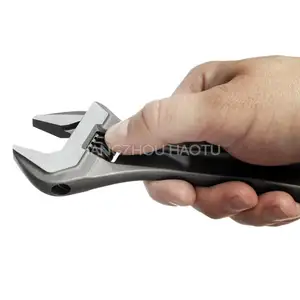 Hand Tool Wide Adjustable Sizes Smooth Jaw Monkey Spanner Wrench for Heavy Bolt