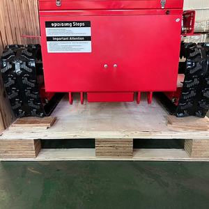 Tondeuse à fléaux professionnelle télécommandée 800 mm, moteur Loncin 12 CV, débroussailleuse robuste sur chenilles pour pentes, idéale pour l'agriculture et la foresterie - Product Image 3