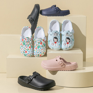 Sabots d'infirmière en gros, chaussures <span class=keywords><strong>de</strong></span> travail médicales, chaussures chirurgicales stériles autoclavables antidérapantes pour hôpital et laboratoire, usine chinoise - Product Image 1