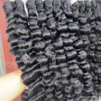Meilleures Qualités de Cheveux Bouclés Birmans en Paquets, Cheveux Bruts Non Traités Provenant du Vietnam