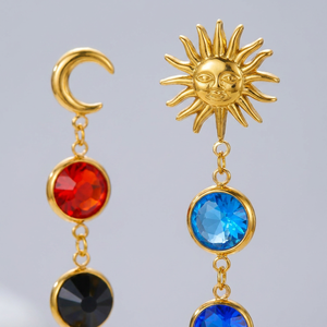 Pendientes Asimétricos de Sol y Luna al por Mayor de SongYi, Pendientes Largos con Borlas de Cristal de Zirconia Coloridos para Mujer - Product Image 5