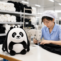 Sac à dos en peluche Panda personnalisé, usine OEM ODM, sac d'école mignon en forme d'animal pour enfants et poupée de 18 pouces, couleur et logo personnalisés