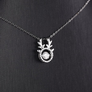 Collar de Plata de Ley 925 con Colgante de Diamante de Imitación de 5 mm, Collar de Moissanita que Pasa la Prueba de Diamantes, Ideal para Regalo - Product Image 4