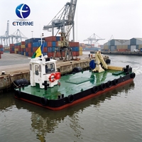 Bateau de travail en acier autopropulsé de 10 m équipé d'une grue de pont de 3 tonnes