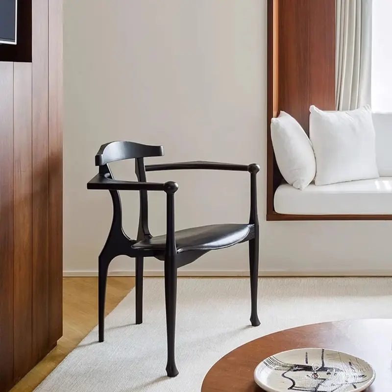 AJJ-MQ115 usine de meubles de luxe médiéval en bois massif designer nordique chaise de mode rétro français fauteuil de loisirs pour la maison