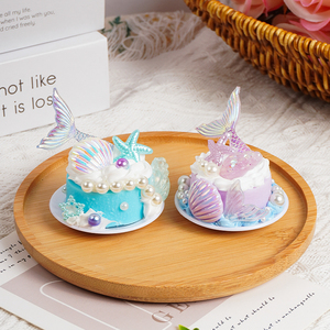 Adornos de Plástico para Pastel con Temática de Sirena, con Conchas y Perlas - Diseños Decorativos Inspirados en el Océano para Decoración del Hogar y Fiestas - Product Image 4