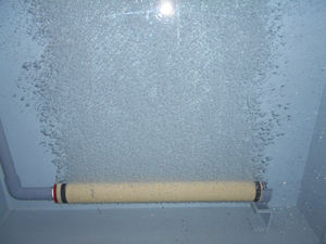 ตัวกระจายอากาศสำหรับน้ำเสียที่ออกแบบมาให้ป้องกันการอุดตัน พร้อมระบบปิดรูพรุนเมื่อหยุดจ่ายอากาศ - Product Image 2