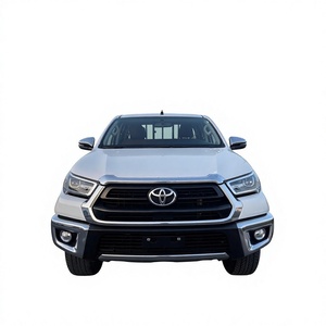 โตโยต้า ไฮลักซ์ SR5 ปี 2025 5 ที่นั่ง เกียร์อัตโนมัติ เครื่องยนต์เทอร์โบ รถ SUV ภายในตกแต่งด้วยหนัง ยาง R20 ไฟ LED - Product Image 1