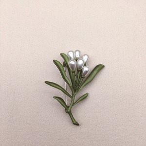 Broche de Pérolas em Forma de Flor na Cor Verde Vintage para Mulheres, Presente de Joias - Product Image 2