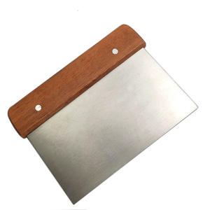 Ensemble de paniers de levage ronds faits à la main pour la cuisson du pain au levain, avec poussoir à farine et pinceau à badigeonner en silicone - Product Image 2