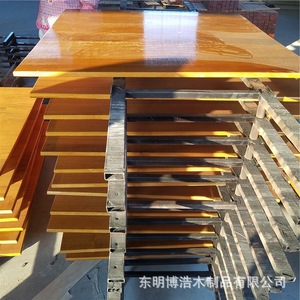 Solid Wood Boards Rectangular <b>Outdoor</b> <b>Folding</b> <b>Table</b> Iron Frame Customizable Size For Street Vendors - Product Image 1