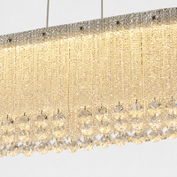Applique murale LED en fer et cristal de luxe moderne avec télécommande, finition dorée pour la maison et l'hôtellerie