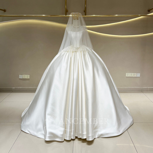 JFH141 Vestido de Novia Moderno y Elegante con Escote Redondo, Corsé de Satén, Perlas, Falda Larga Abullonada, Cinturón, Flores y Apliques de Cristal - Product Image 1