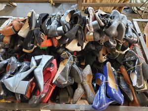 Все б/у туфли на плоской подошве, 25 кг, для мужчин и женщин - Product Image 2