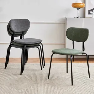 Restaurant de luxe moderne meubles de cuisine salle à manger chaises pack de 4 empilables tissu velours chaise de salle à manger en cuir avec pied en métal