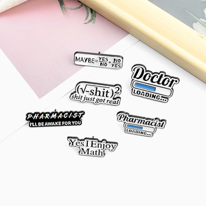 Pin de Esmalte Personalizado de Matemáticas y Ciencias, Química, Farmacéutico, Ecuación, Metal Plateado para Bolsas y Ropa - Product Image 5