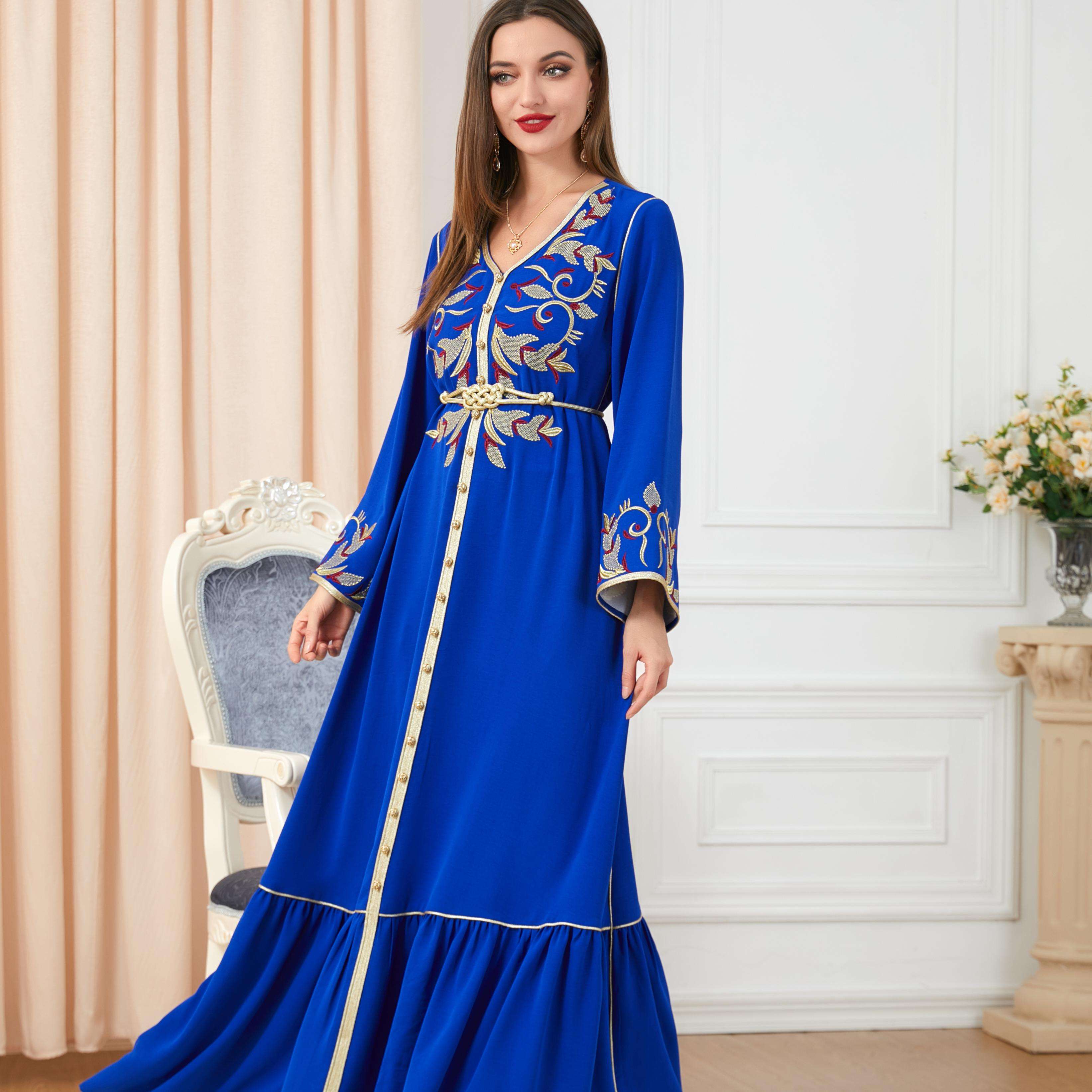 สีน้ำเงิน