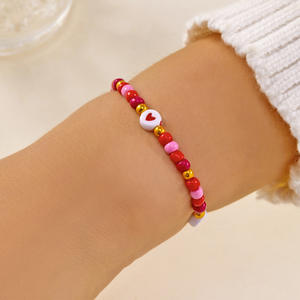 Bracelet à lettres multicolores tendance pour couple, bracelet à lettres personnalisé fait à la main, bracelet d'<span class=keywords><strong>amitié</strong></span> doux et amoureux pour cadeau de Saint-Valentin - Product Image 4