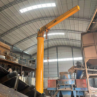 Grue à flèche articulée haute performance 5T à montage au sol avec moteur de boîte de vitesses, moteur, PLC, roulement, cœur de commande APAX, garantie de 2 ans