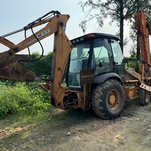 Excavadora de Ruedas Naranja Usada, Modelo 2020, 580M, Cabina Cerrada, Motor Hidráulico, Caja de Cambios, para Ingeniería Municipal - Product Image 2