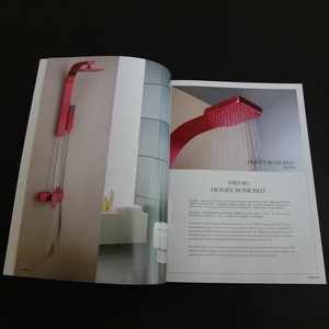 Catalogue et brochure de mode de luxe, magazine personnalisé imprimé avec papier couché finition brillante/mate pour <span class=keywords><strong>les</strong></span> entreprises - Product Image 6